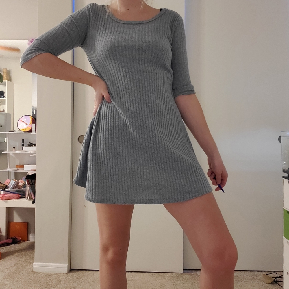 grey mid sleve skater sweater dress